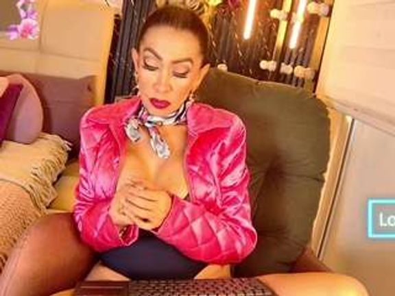 EvelynaGrey