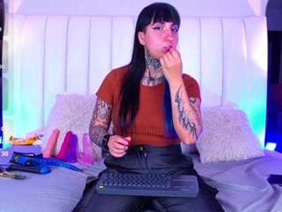 IzzyMoon