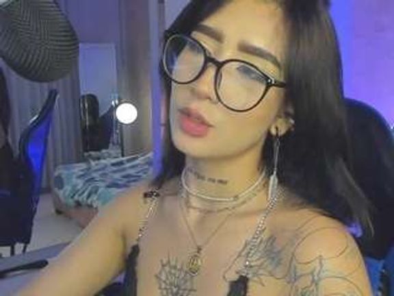 magic-kira-foxxx