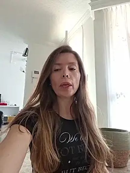 karina_warthon