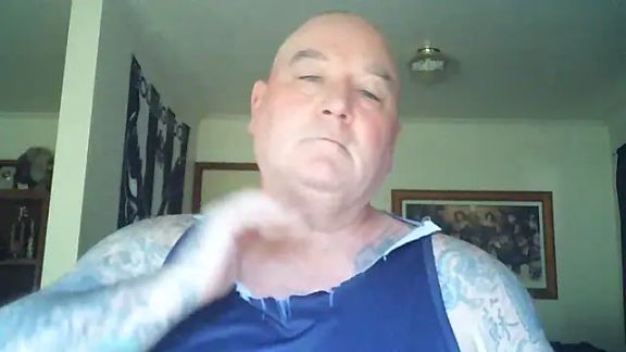KINKYBLUEYES69
