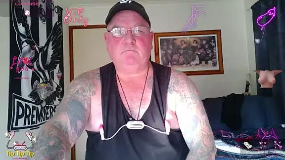KINKYBLUEYES69