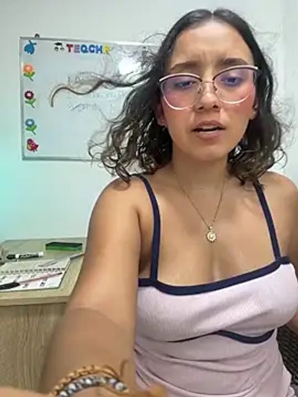 Kay_LustyWife
