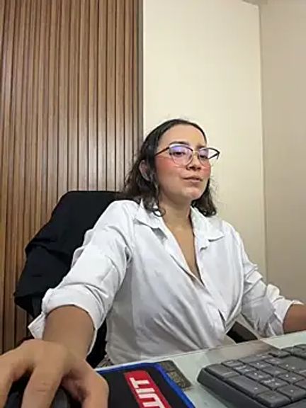 Kay_LustyWife