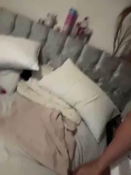 Sophia-Squirts-UK
