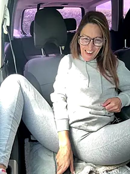 Sophia-Squirts-UK