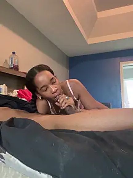 LunalustycumslutPornstar