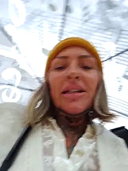 YourMommyBlair