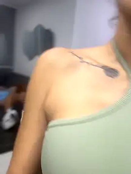 Samantha_bigboobs