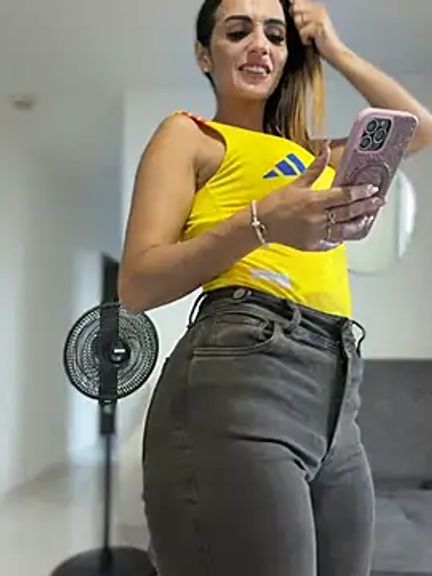 Samantha_bigboobs