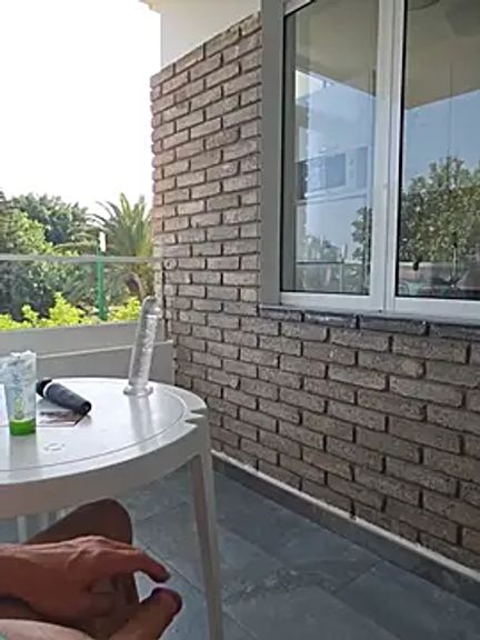 Sexy_Sparkling_