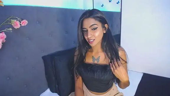Delilah_Blazee