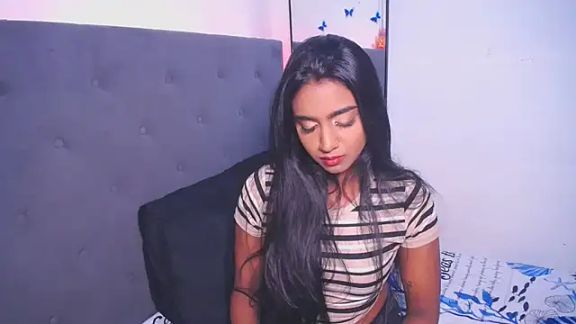 Delilah_Blazee