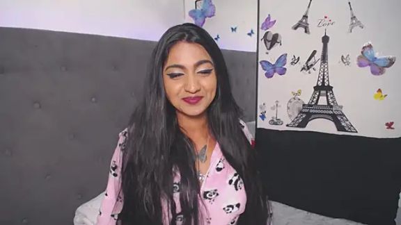 Delilah_Blazee