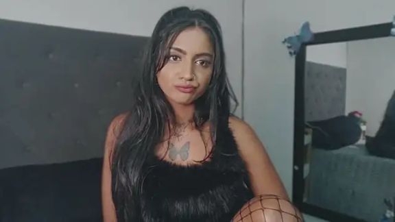 Delilah_Blazee
