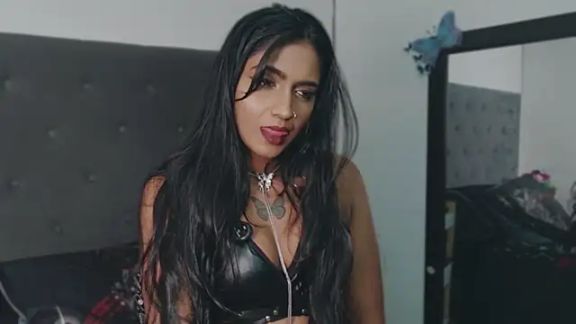 Delilah_Blazee