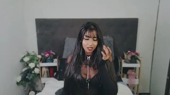 Delilah_Blazee