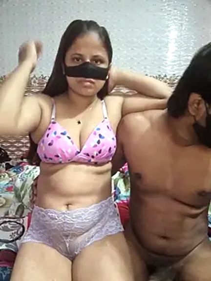 Younger_Couples