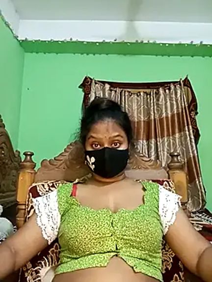 Idhika-Paul