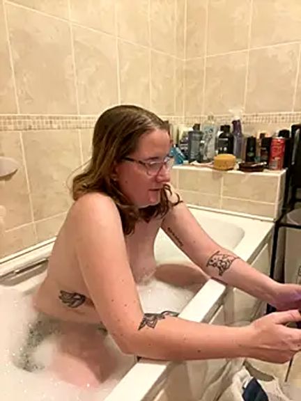 notlikeothergirlsEW12