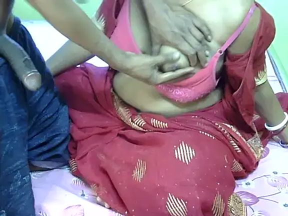 Shy_Housewife_32