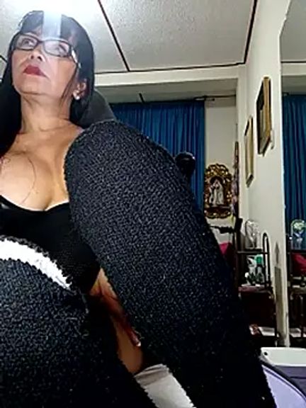 kelly_squirting