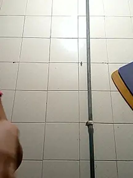 kelly_squirting