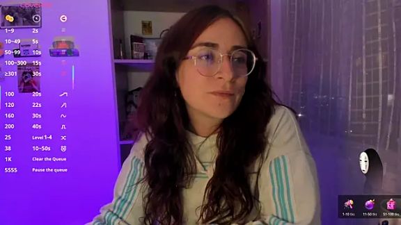 linda_giggle