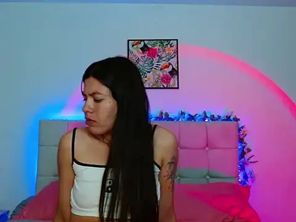 Layla_Rachel