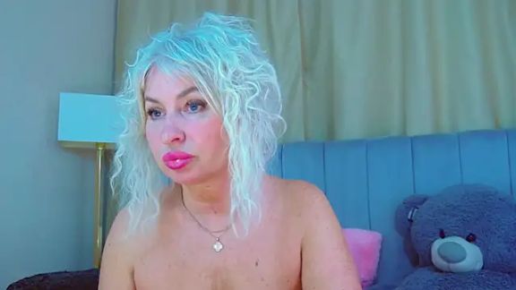 Barbie_Blond_