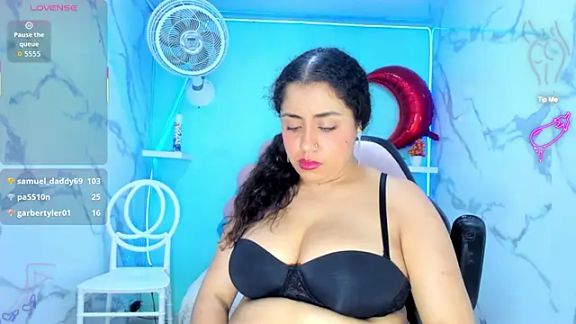 cristal_horny19