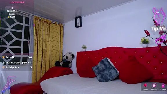 cristal_horny19
