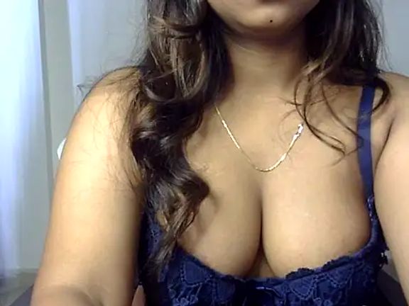 Niyaa77