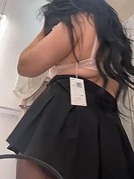 Tisha_Busty