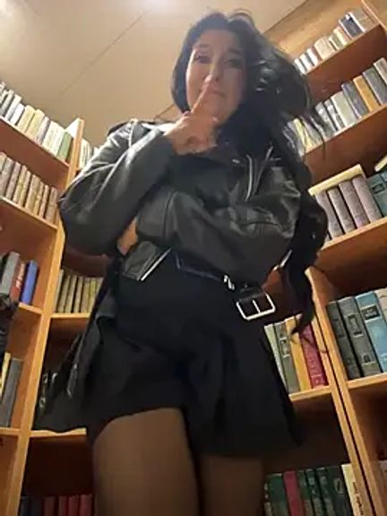 Tisha_Busty