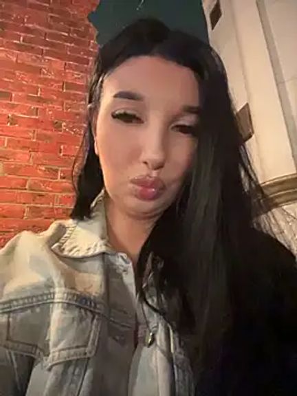 Tisha_Busty