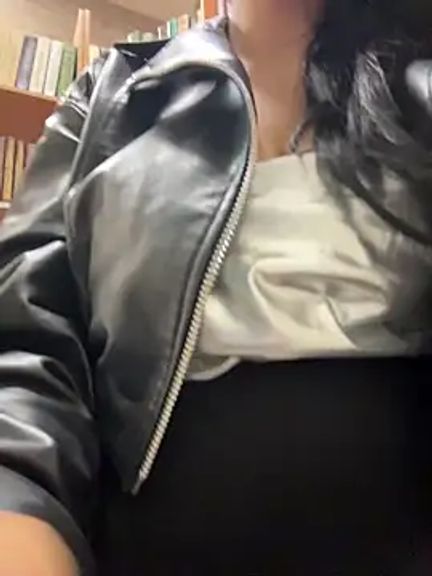 Tisha_Busty
