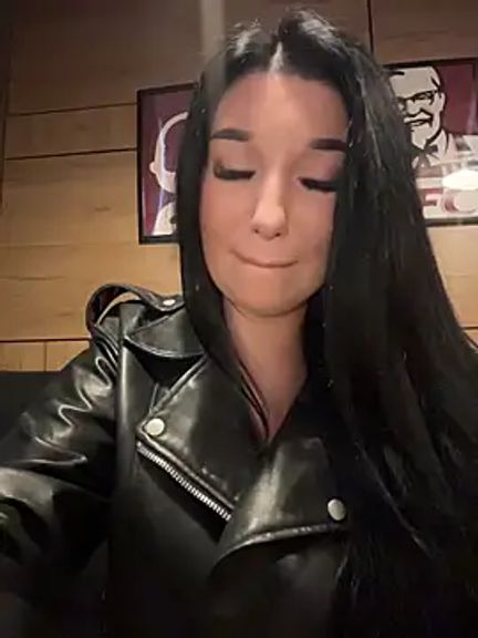 Tisha_Busty