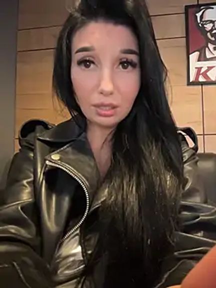 Tisha_Busty
