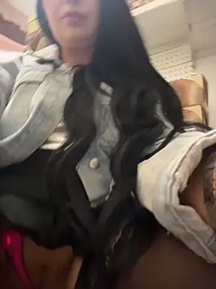 Tisha_Busty