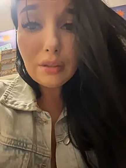 Tisha_Busty