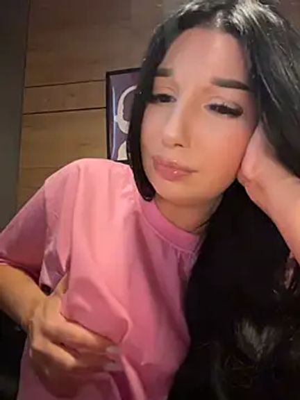 Tisha_Busty