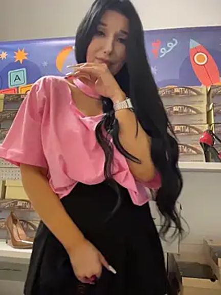 Tisha_Busty