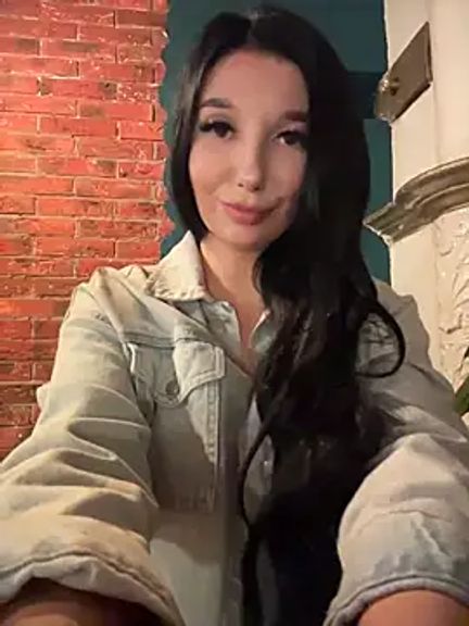 Tisha_Busty