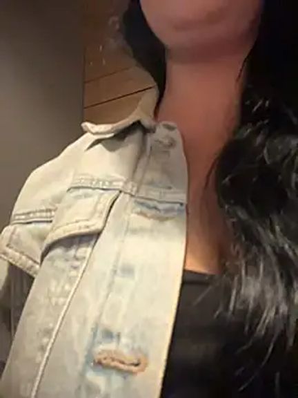 Tisha_Busty