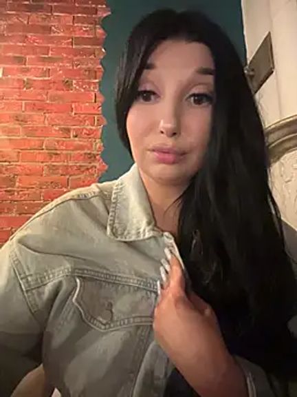 Tisha_Busty