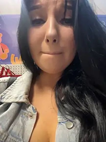 Tisha_Busty