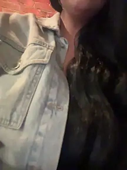 Tisha_Busty
