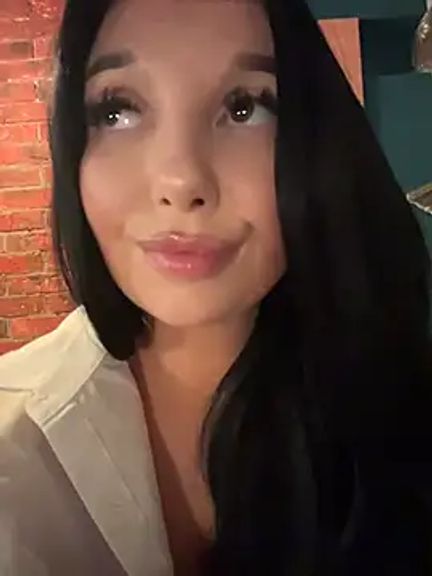 Tisha_Busty