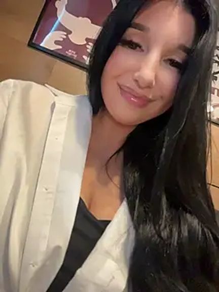 Tisha_Busty